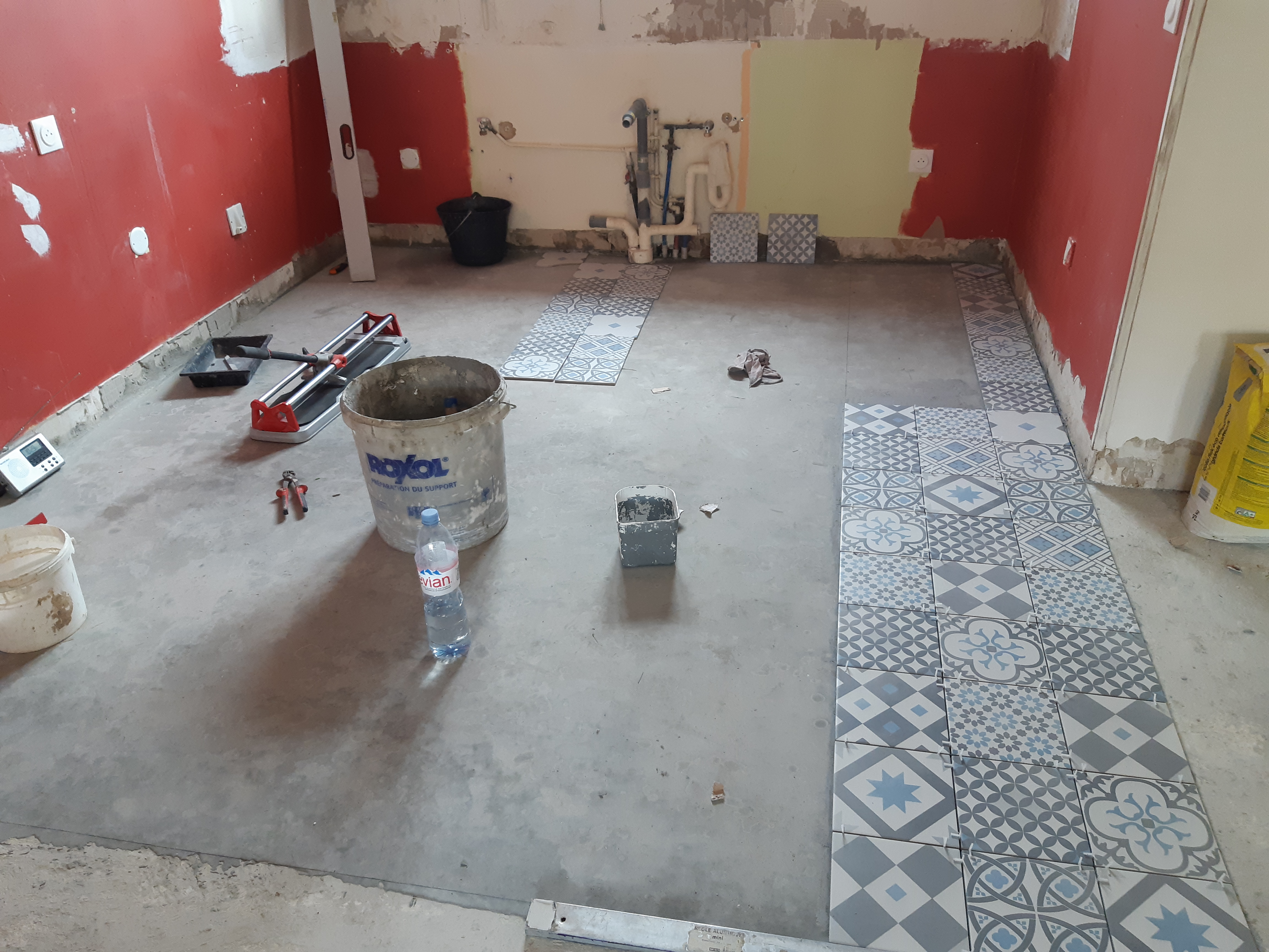 Avant Faïence salle de bain