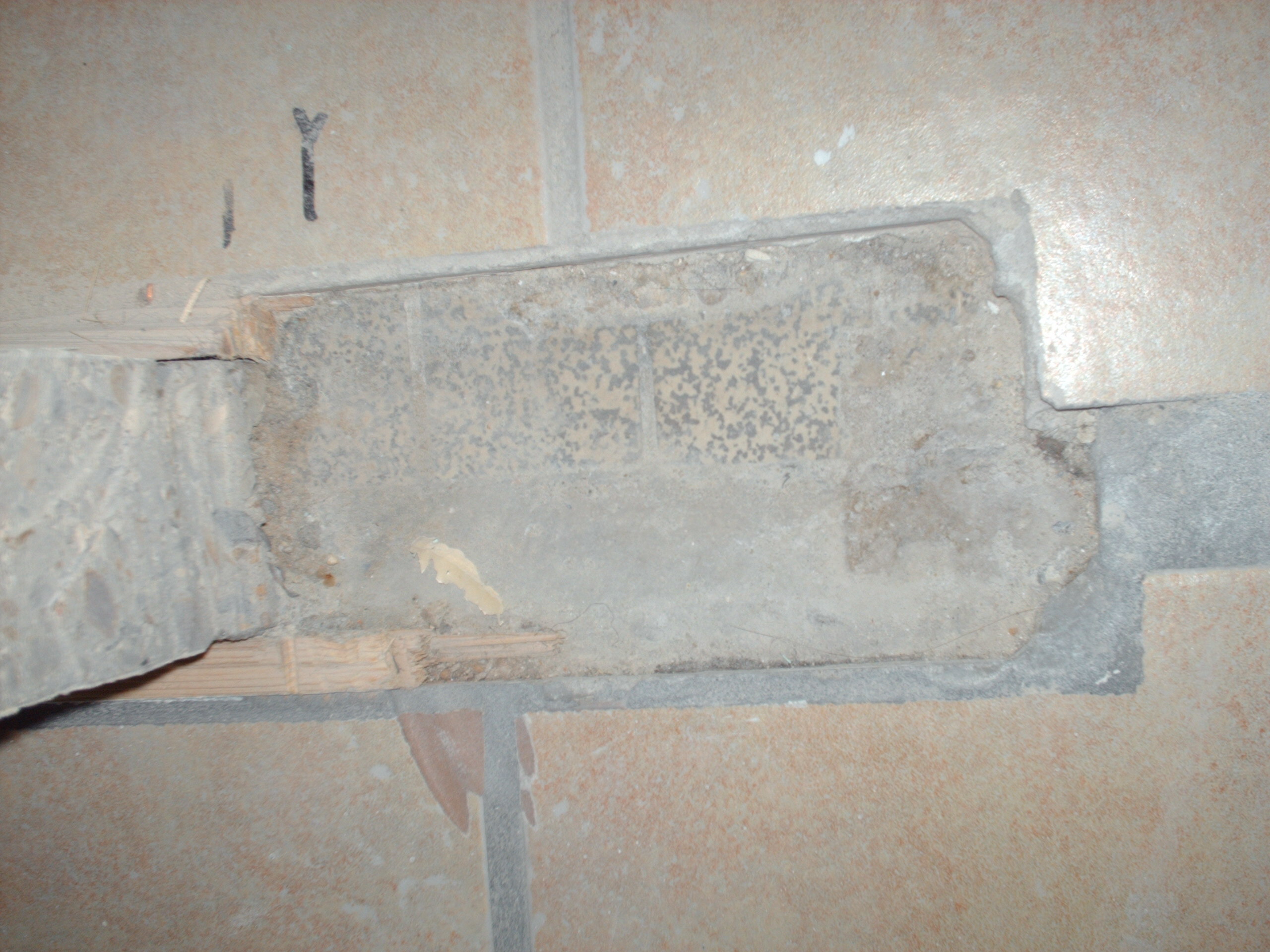 Avant Faïence salle de bain